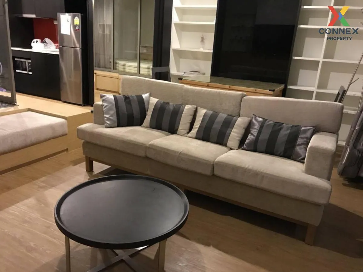 FOR RENT condo , Siamese Surawong , MRT-Sam Yan , Si Phraya , Ban 1