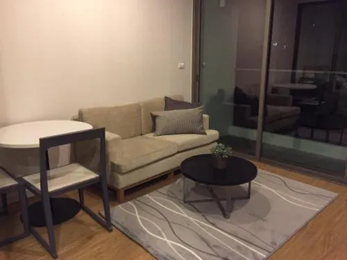 FOR RENT condo , Siamese Surawong , MRT-Sam Yan , Si Phraya , Bang Rak , Bangkok , CX-45626