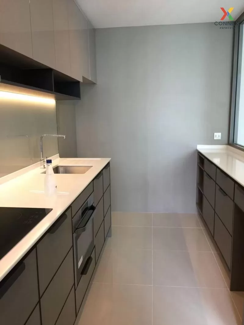 FOR SALE condo , 333 Riverside , nice view , high floor , river v FOR SALE condo , 333 Riverside , nice view , high floor , river v 3