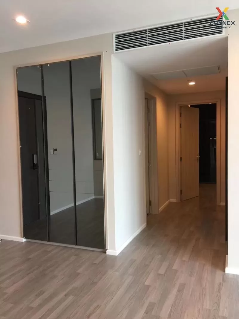 FOR SALE condo , 333 Riverside , nice view , high floor , river v FOR SALE condo , 333 Riverside , nice view , high floor , river v 4