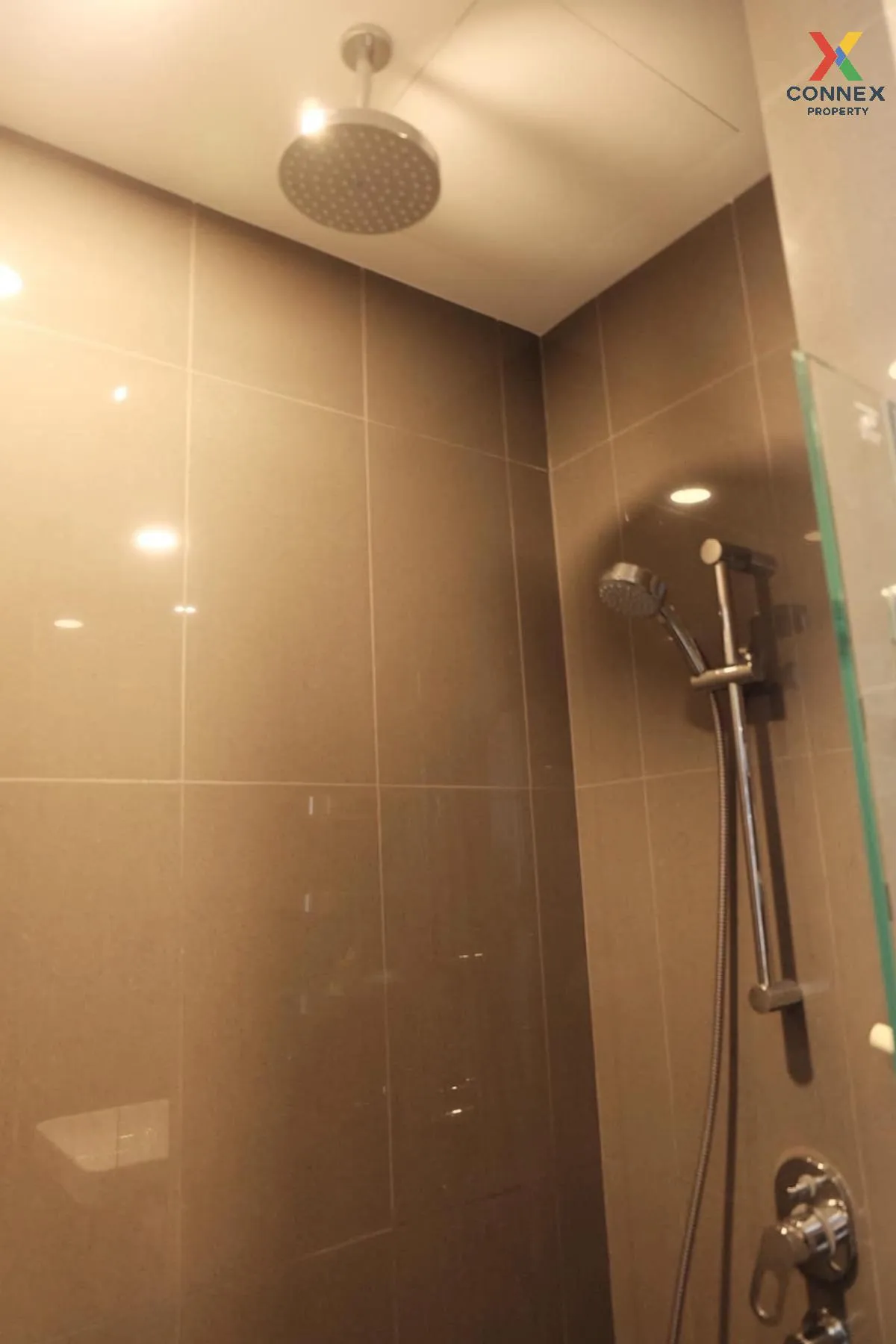 ขายคอนโด  แอชตัน จุฬา-สีลม MRT-สามย่าน สี่พระยา เขต บางรัก กรุงเท