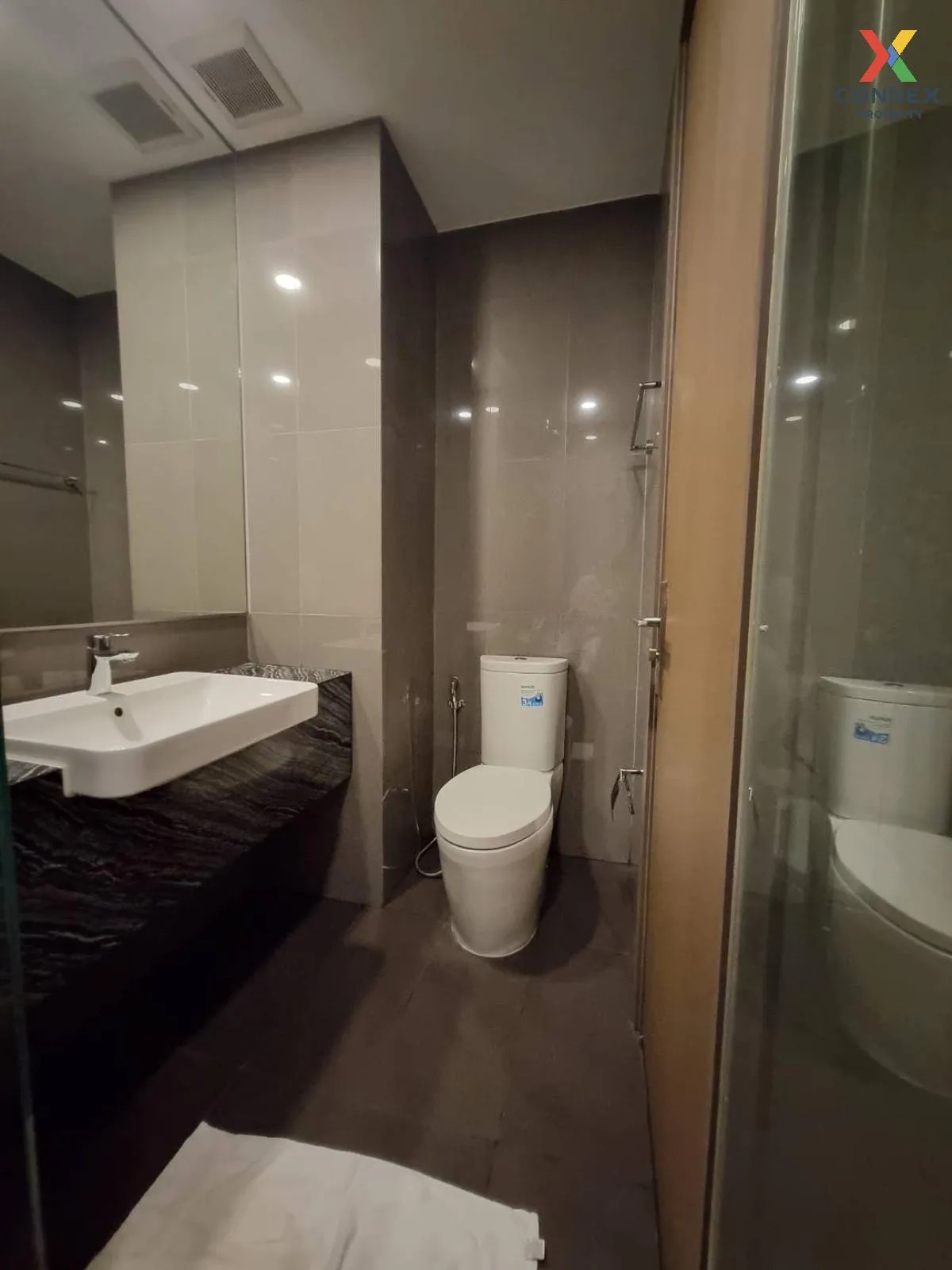FOR RENT condo , Ashton Chula-Silom , MRT-Sam Yan , Si Phraya , B
