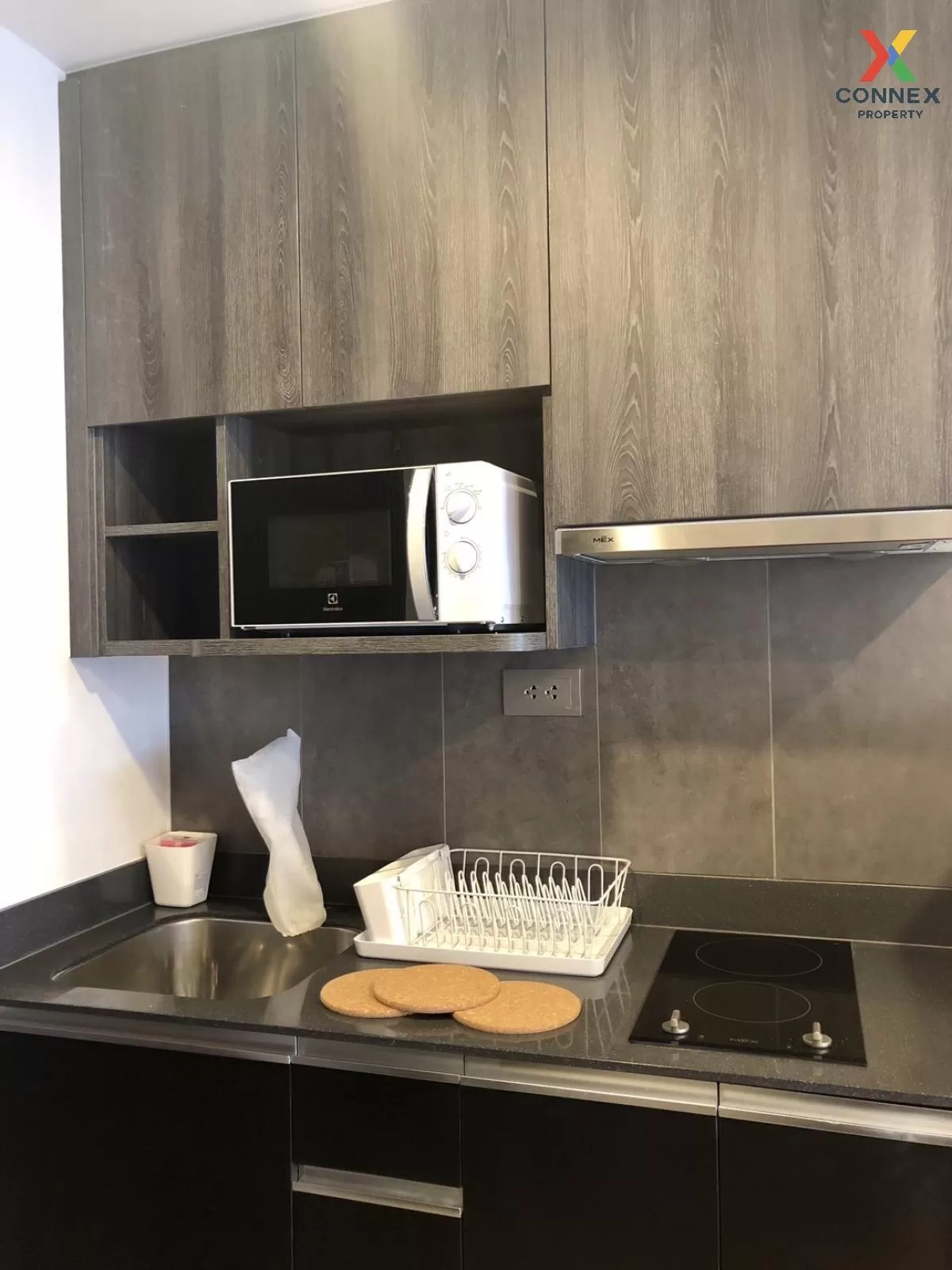 FOR RENT condo , Ashton Chula-Silom , MRT-Sam Yan , Si Phraya , B