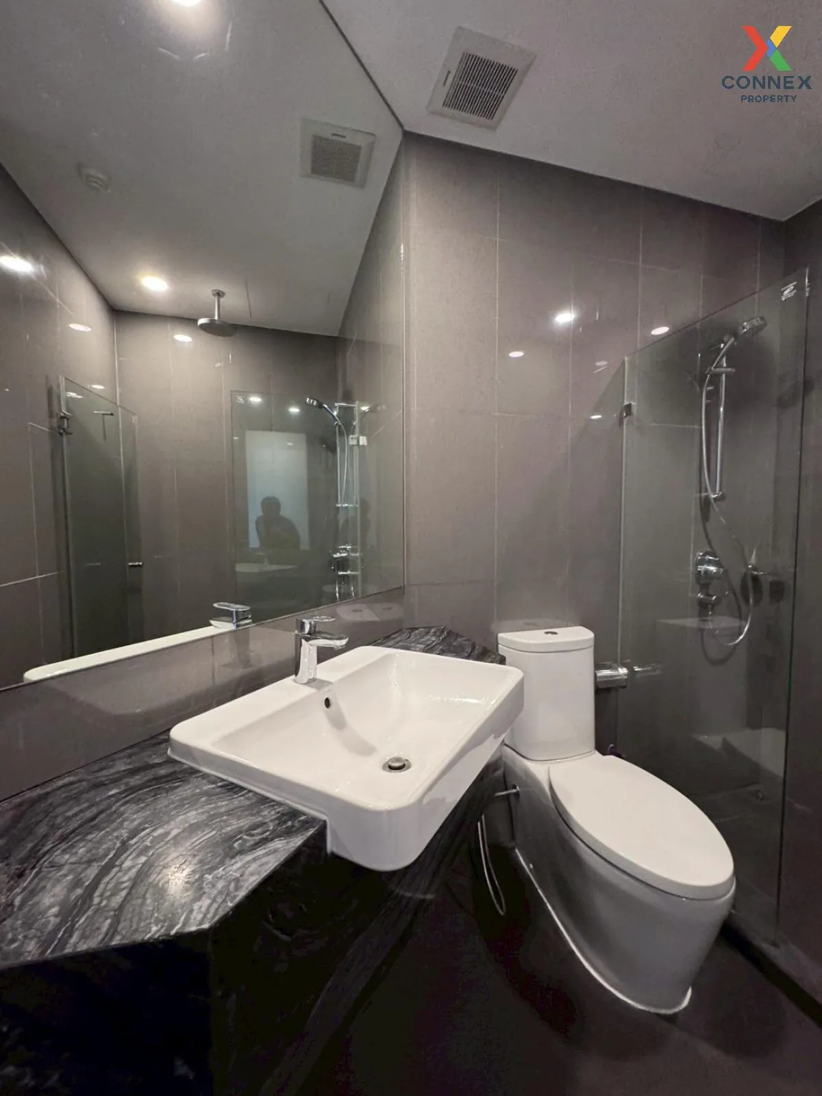 FOR RENT condo , Ashton Chula-Silom , MRT-Sam Yan , Si Phraya , B