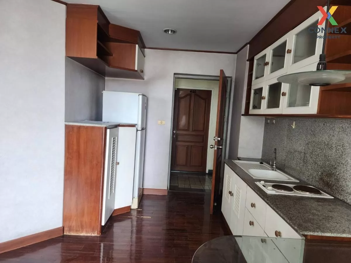 FOR RENT condo , Baan Pathumwan , BTS-Phaya Thai , Thanon Phetcha 4