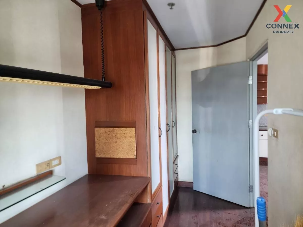 FOR RENT condo , Baan Pathumwan , BTS-Phaya Thai , Thanon Phetcha