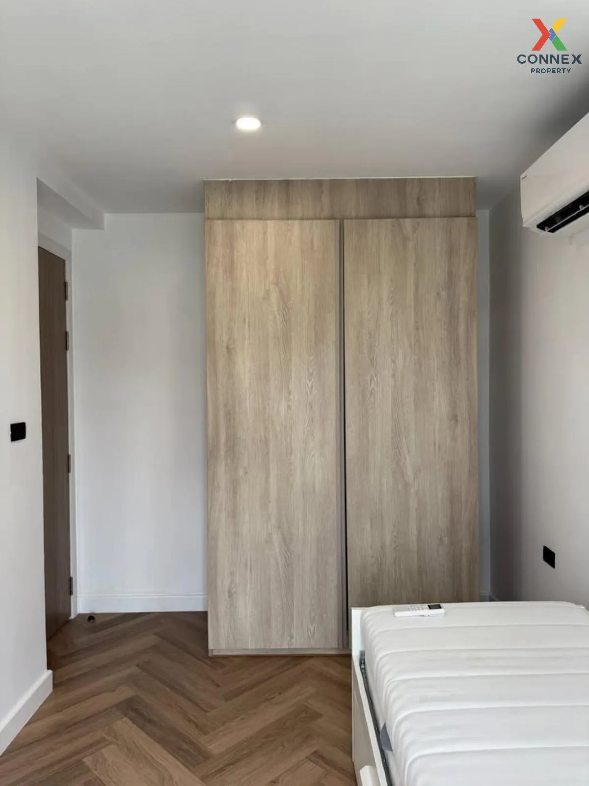FOR RENT condo , Fynn Aree , BTS-Ari , Sam Sen Nai , Phaya Thai ,