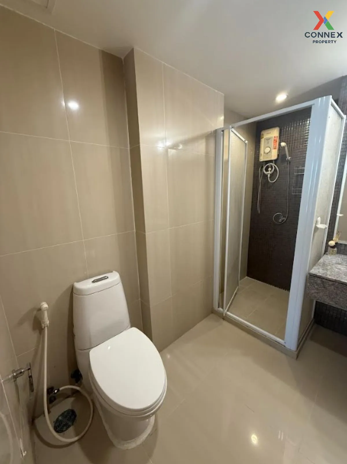 เช่าคอนโด  ฮาร์โมนี ลิฟวิ่ง พหลโยธิน 11 BTS-สะพานควาย สามเสนใน เข