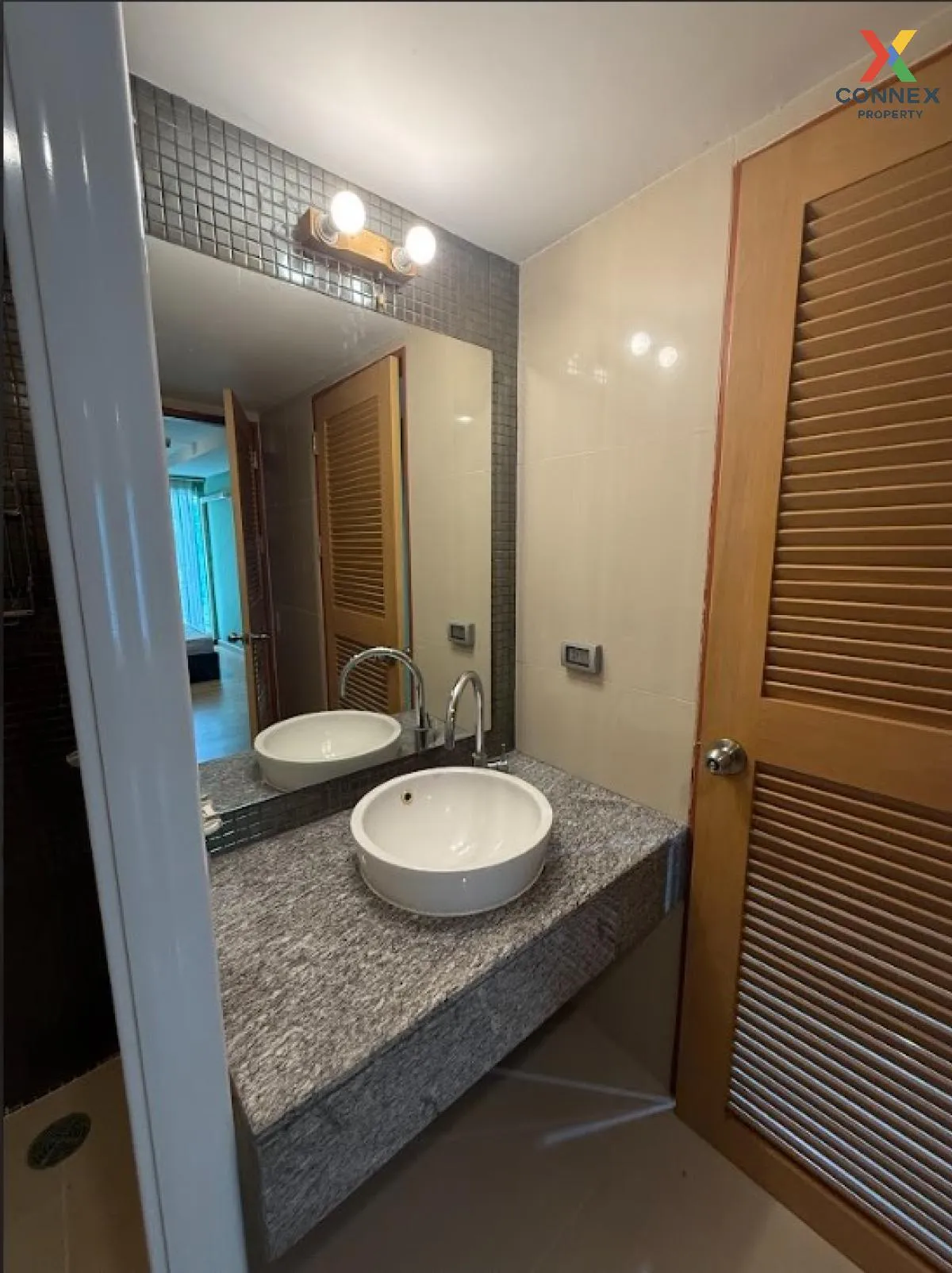 เช่าคอนโด  ฮาร์โมนี ลิฟวิ่ง พหลโยธิน 11 BTS-สะพานควาย สามเสนใน เข