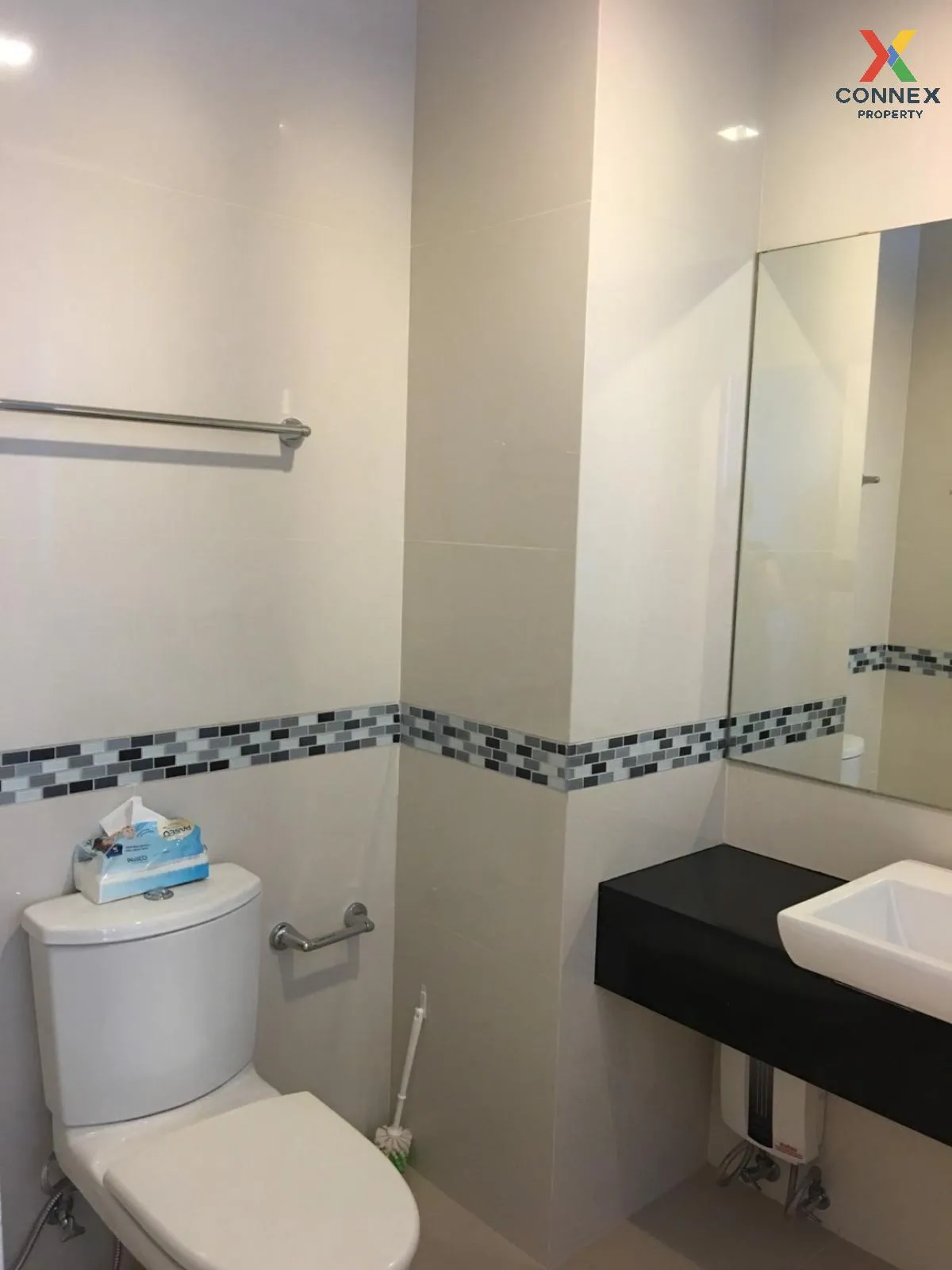 FOR RENT condo , Ideo Q Phayathai , BTS-Phaya Thai , Thung Phaya  4