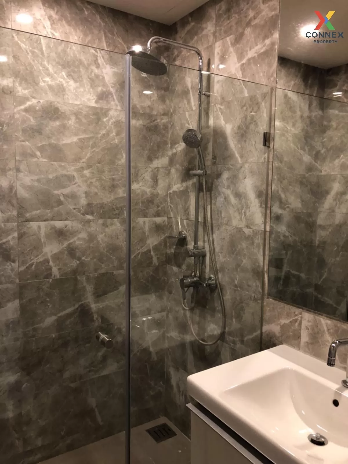 FOR RENT condo , Ideo Q Siam-Ratchathewi , BTS-Ratchathewi , Thun