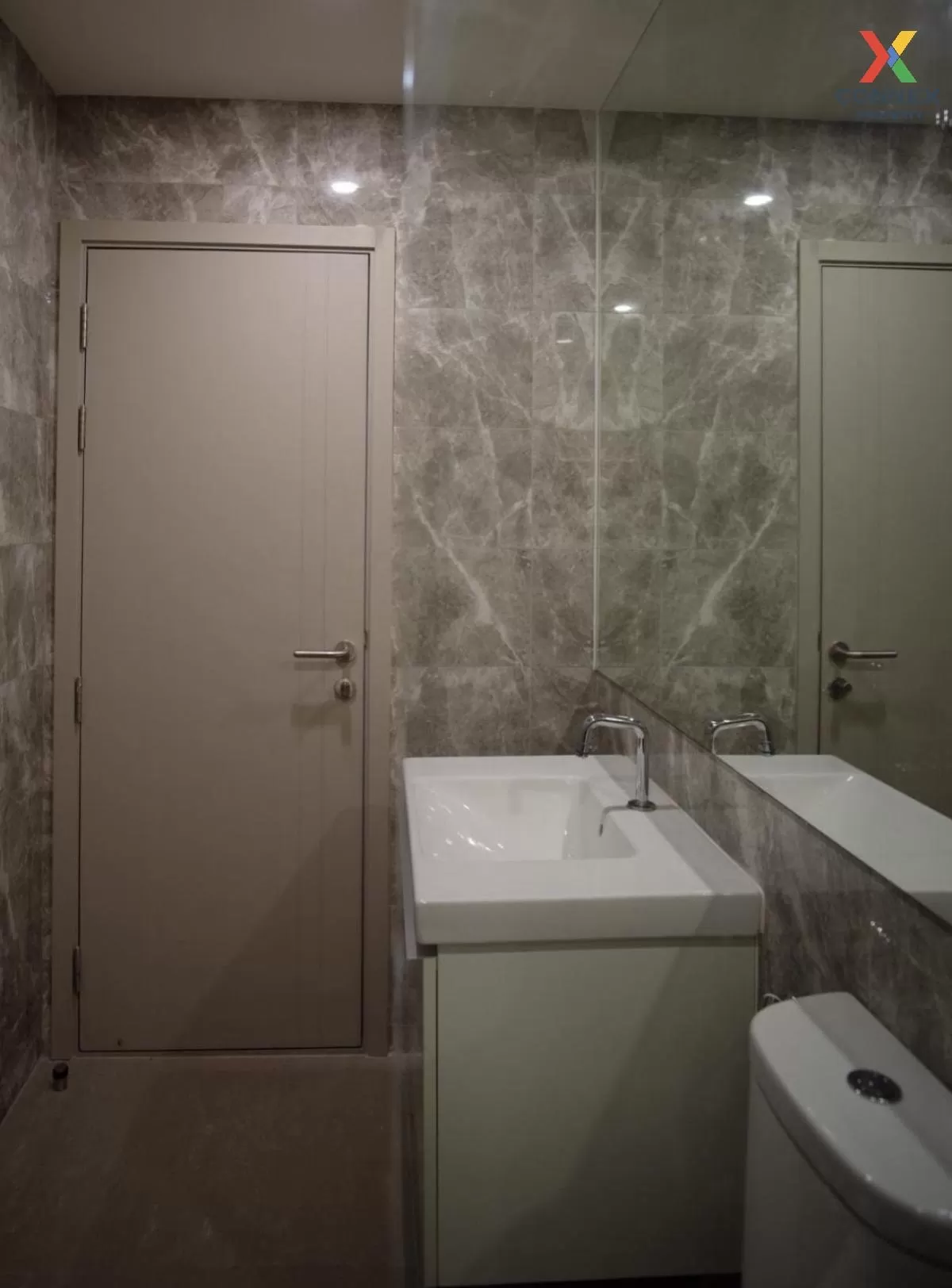 FOR RENT condo , Ideo Q Siam-Ratchathewi , BTS-Ratchathewi , Thun