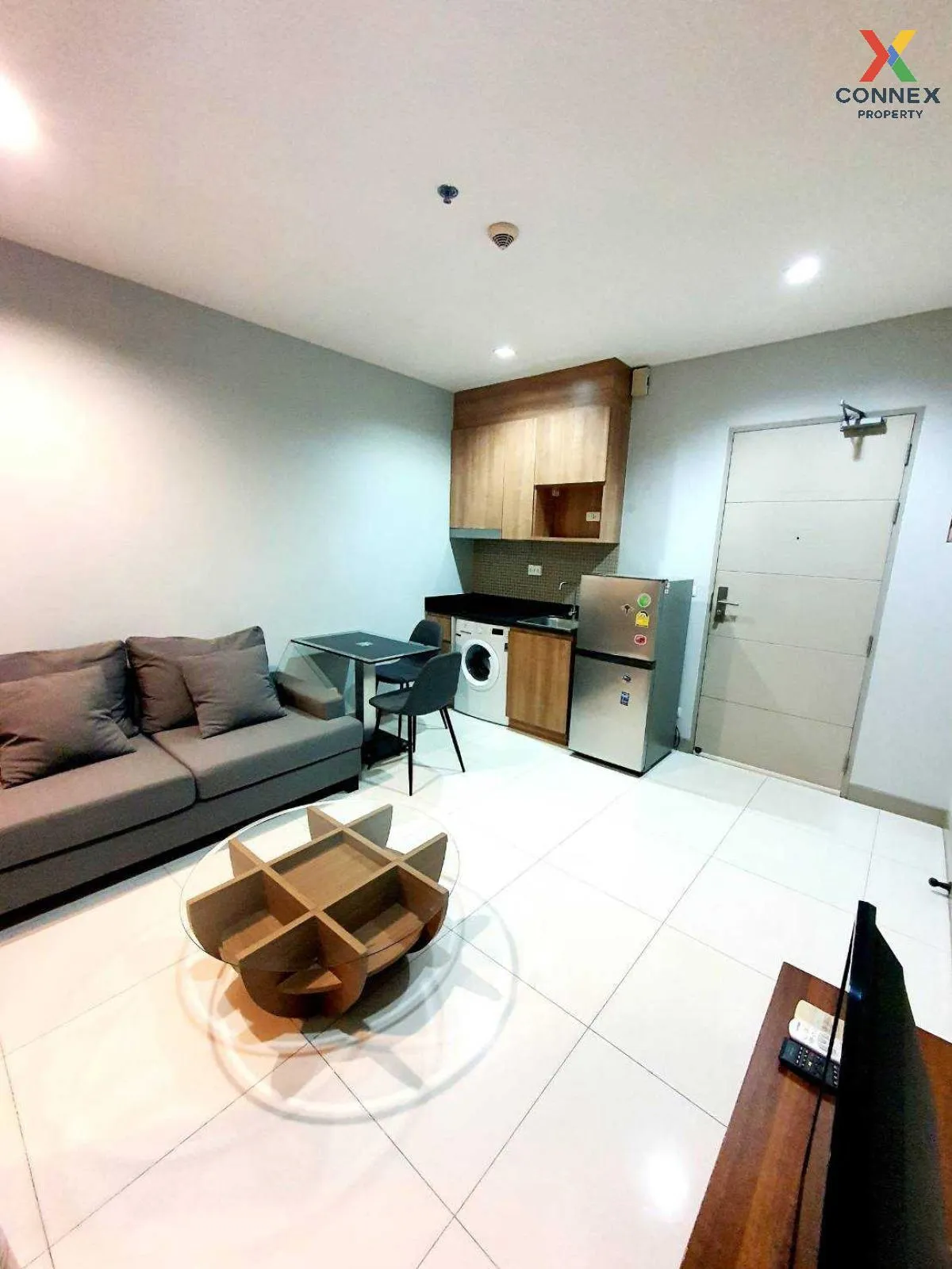 เช่าคอนโด  ไอดีโอ เวิร์ฟ ราชปรารภ มักกะสัน เขต ราชเทวี กรุงเทพ CX 1