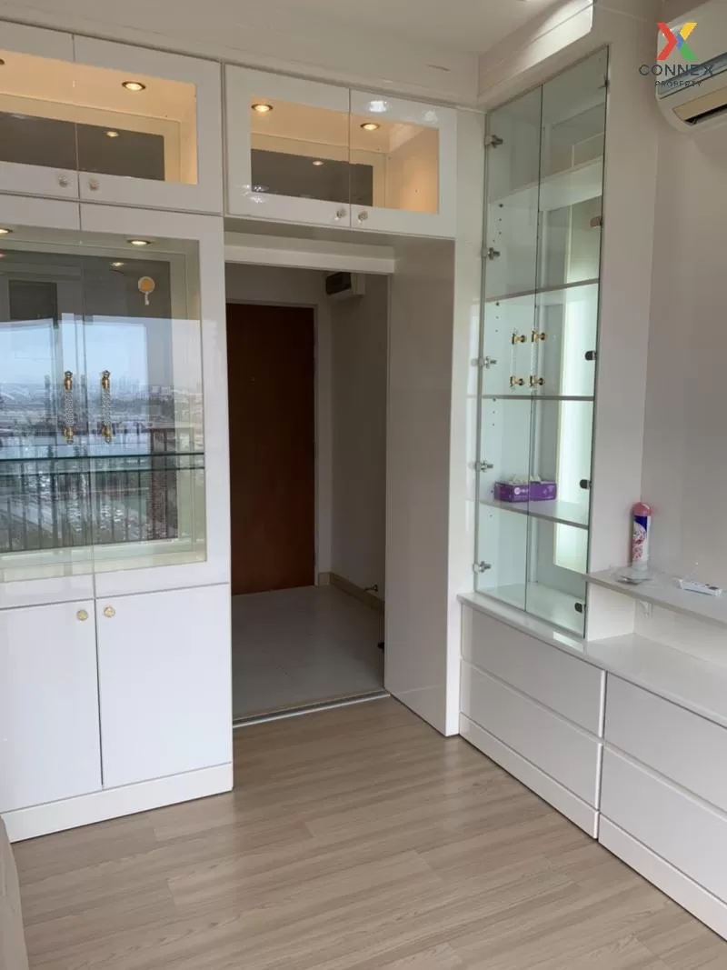 FOR RENT condo , Intro Phaholyothin - Pradipat , BTS-Phaya Thai , 3