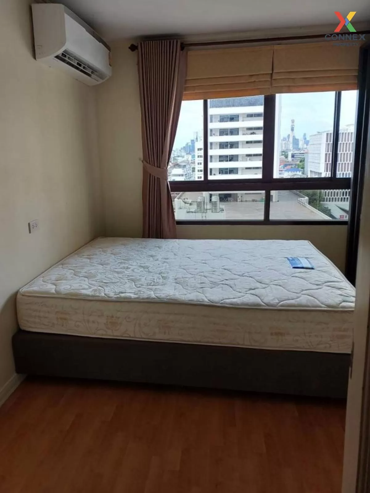 FOR RENT condo , Lumpini Place Phahol - Saphankhwai , BTS-Saphan 