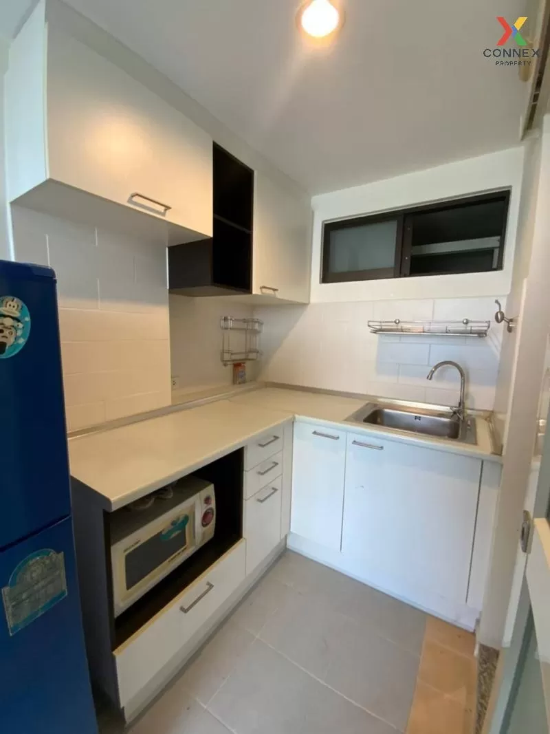 FOR RENT condo , Lumpini Place Phahol - Saphankhwai , BTS-Saphan  4