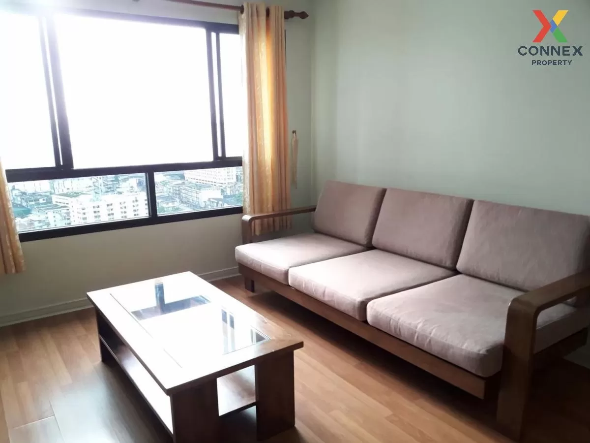 FOR RENT condo , Lumpini Place Phahol - Saphankhwai , BTS-Saphan  1