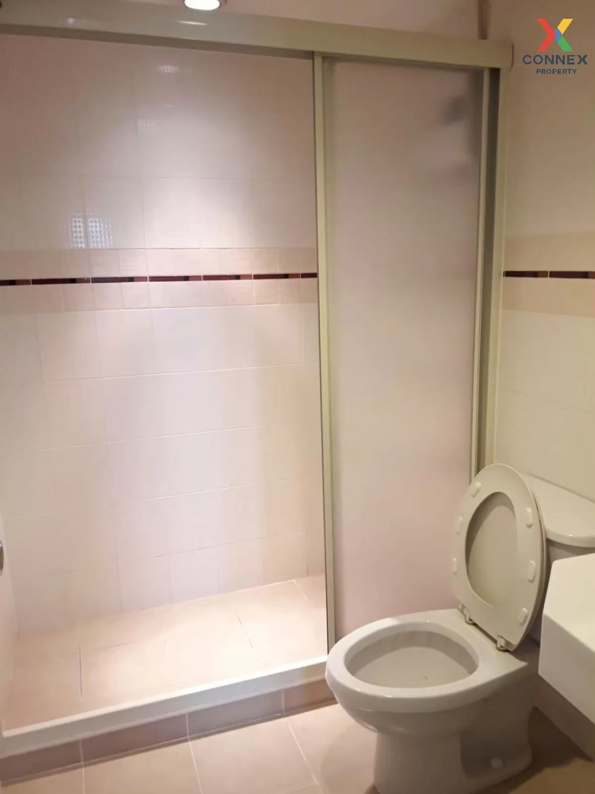 FOR RENT condo , Lumpini Place Phahol - Saphankhwai , BTS-Saphan 