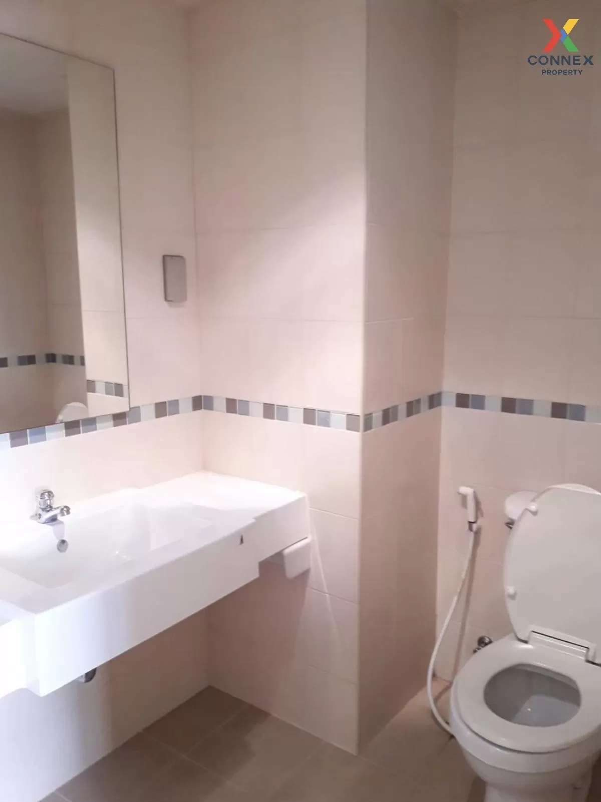 FOR RENT condo , Lumpini Place Phahol - Saphankhwai , BTS-Saphan 