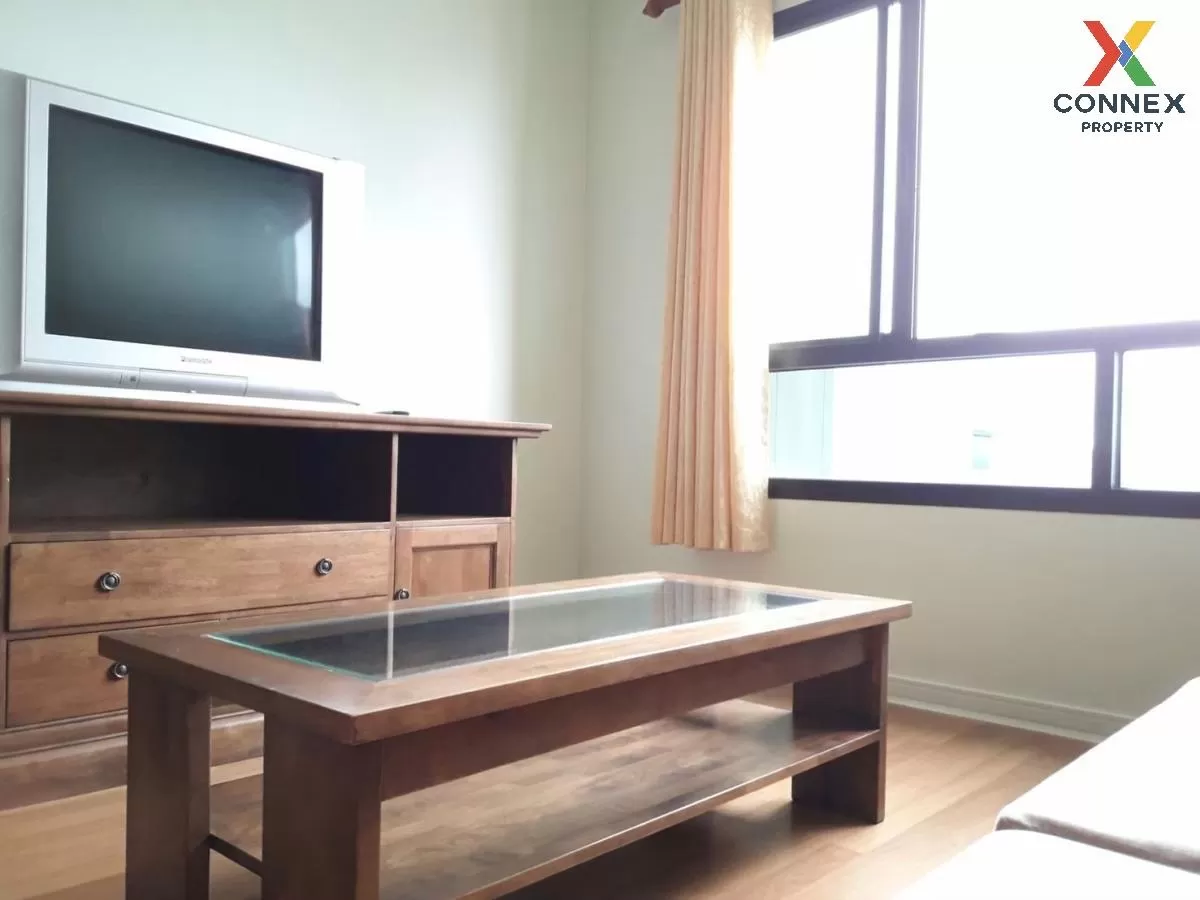 FOR RENT condo , Lumpini Place Phahol - Saphankhwai , BTS-Saphan  2