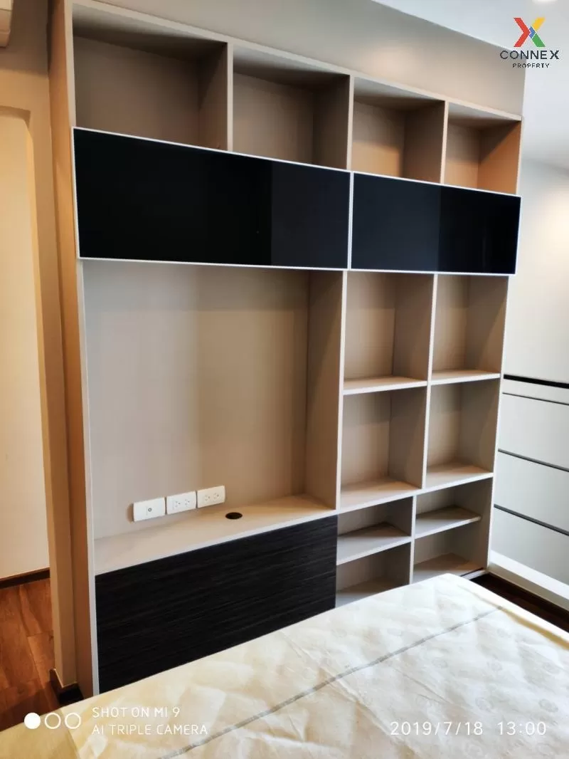 FOR RENT condo , Onyx Phahonyothin , Duplex , BTS-Saphan Khwai , 