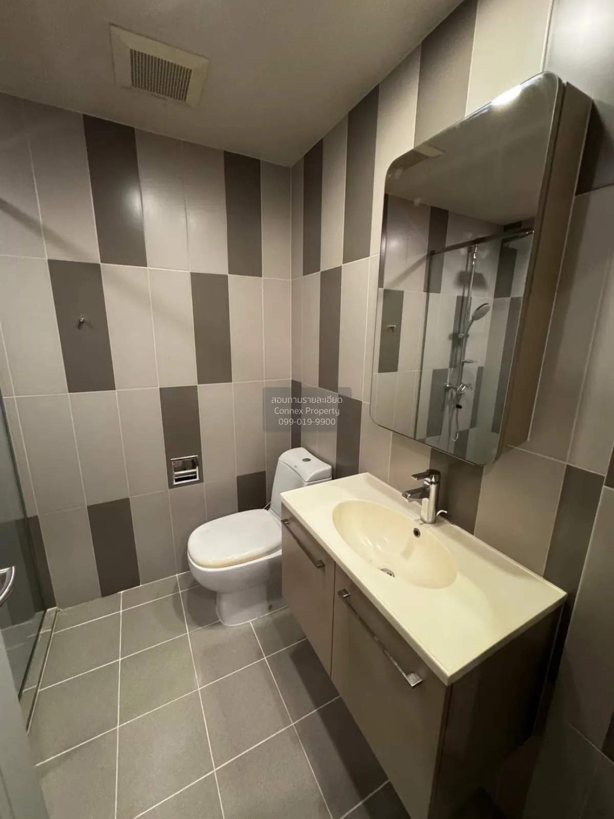 FOR RENT condo , Onyx Phahonyothin , BTS-Saphan Khwai , Sam Sen N