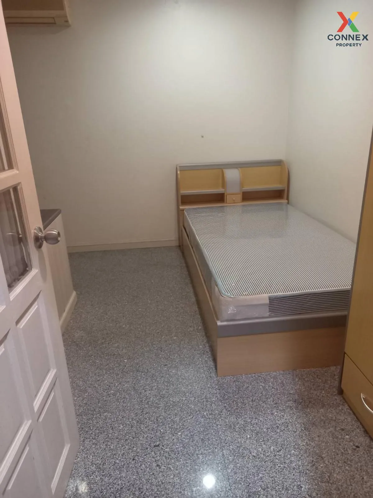 FOR RENT condo , Pathumwan Resort , BTS-Phaya Thai , Thung Phaya 