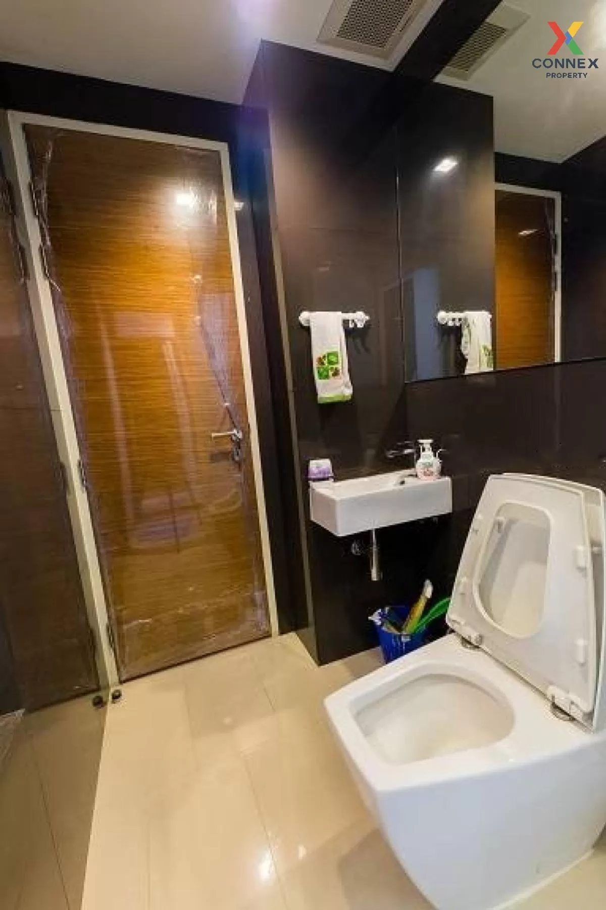 เช่าคอนโด  ริทึ่ม พหล - อารีย์ BTS-สะพานควาย สามเสนใน เขต พญาไท ก