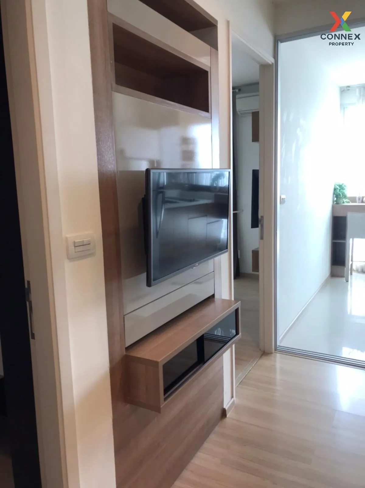 FOR RENT condo , Rhythm Phahol - Ari , BTS-Saphan Khwai , Sam Sen 3