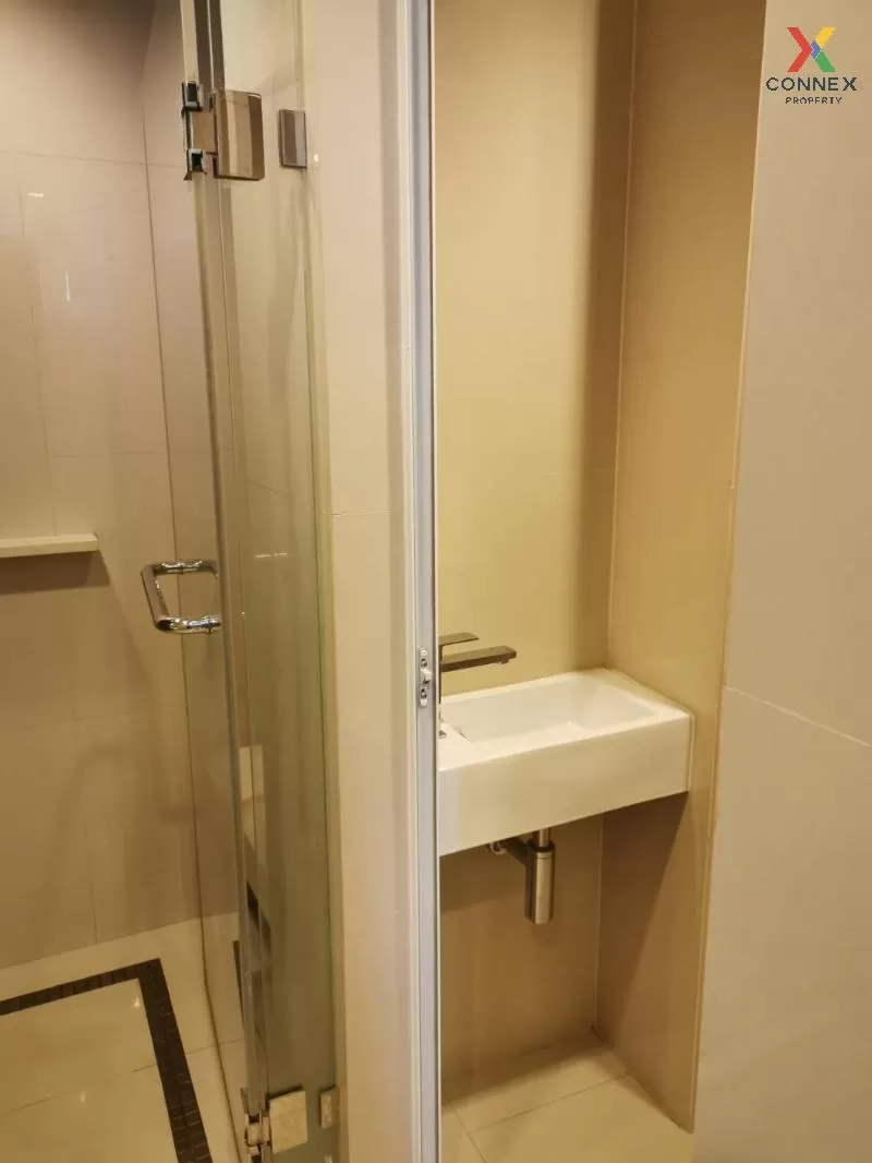 FOR RENT condo , Rhythm Phahol - Ari , BTS-Saphan Khwai , Sam Sen