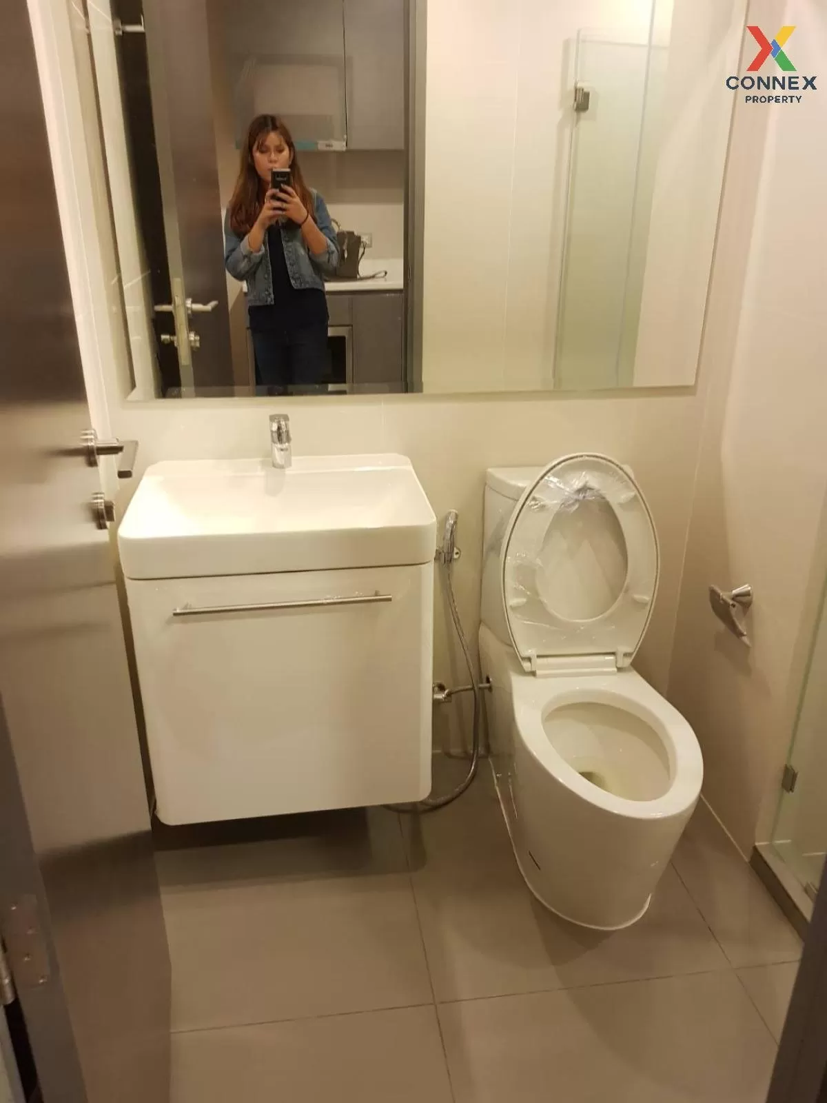 เช่าคอนโด  ริธึ่ม รางน้ำ BTS-อนุสาวรีย์ชัยสมรภูมิ ถนนพญาไท เขต รา