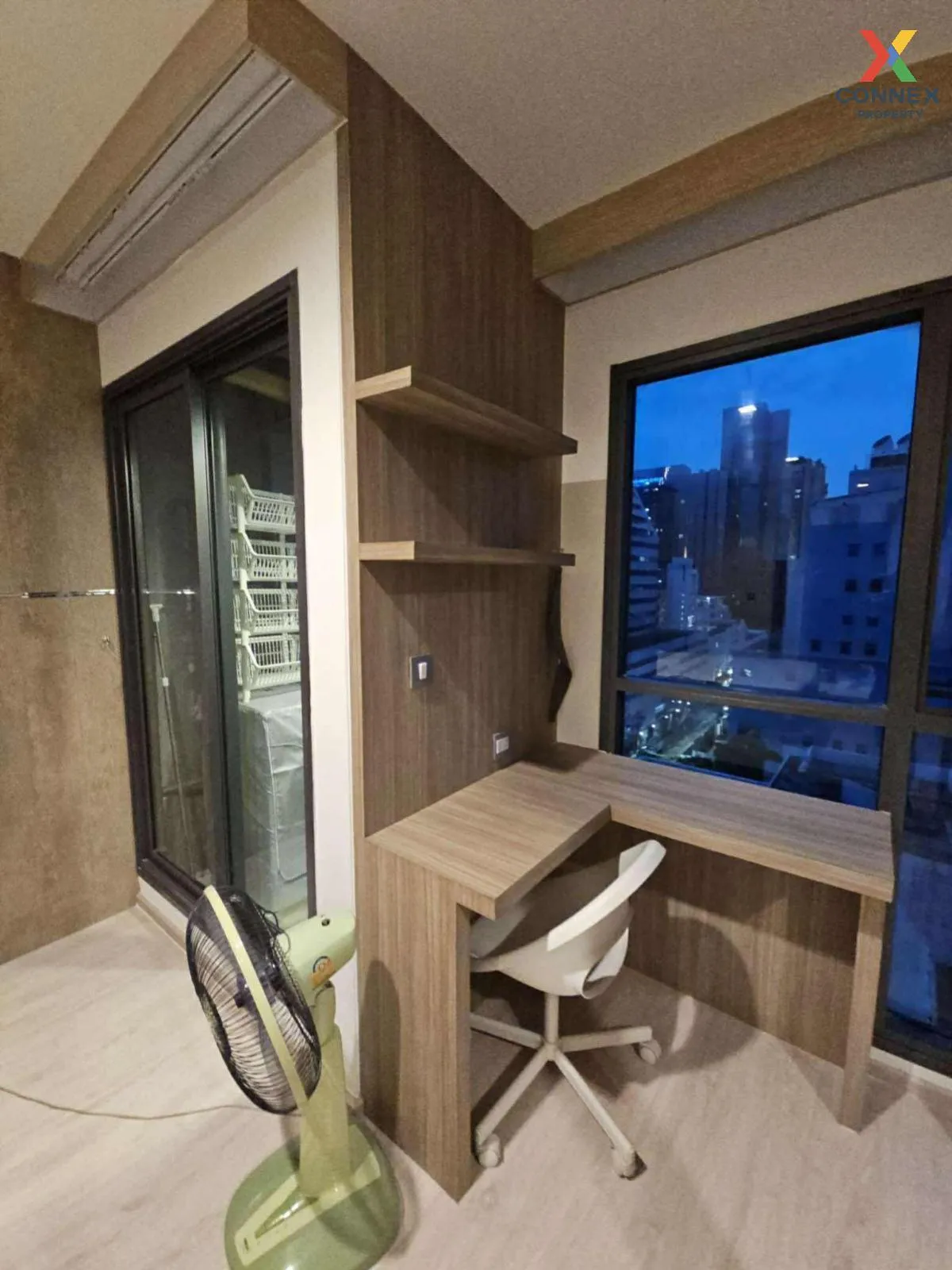 เช่าคอนโด  ริธึ่ม รางน้ำ BTS-อนุสาวรีย์ชัยสมรภูมิ ถนนพญาไท เขต รา 4