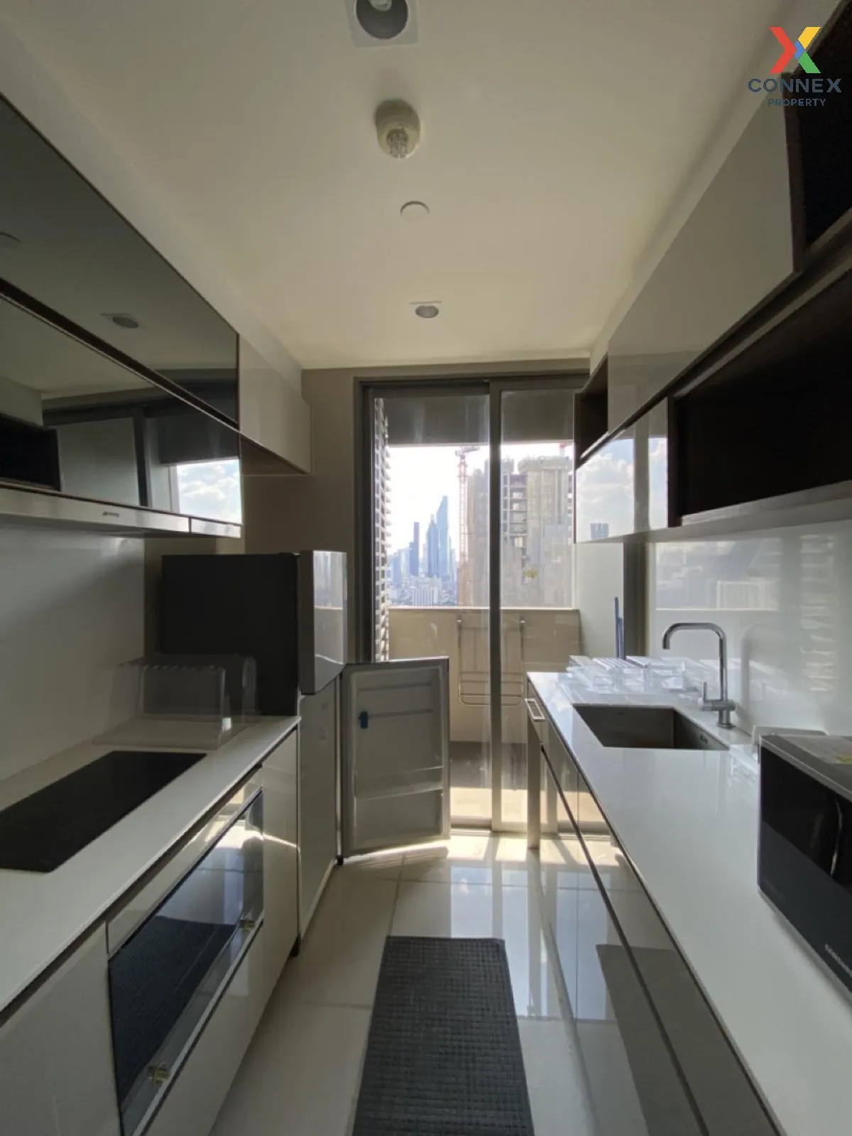 เช่า     CX-51770