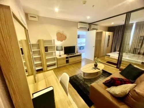 ขายคอนโด  เดอะ ทรี อินเตอร์เชนจ์ MRT-เตาปูน บางซื่อ เขต บางซื่อ กรุงเทพ CX-52047