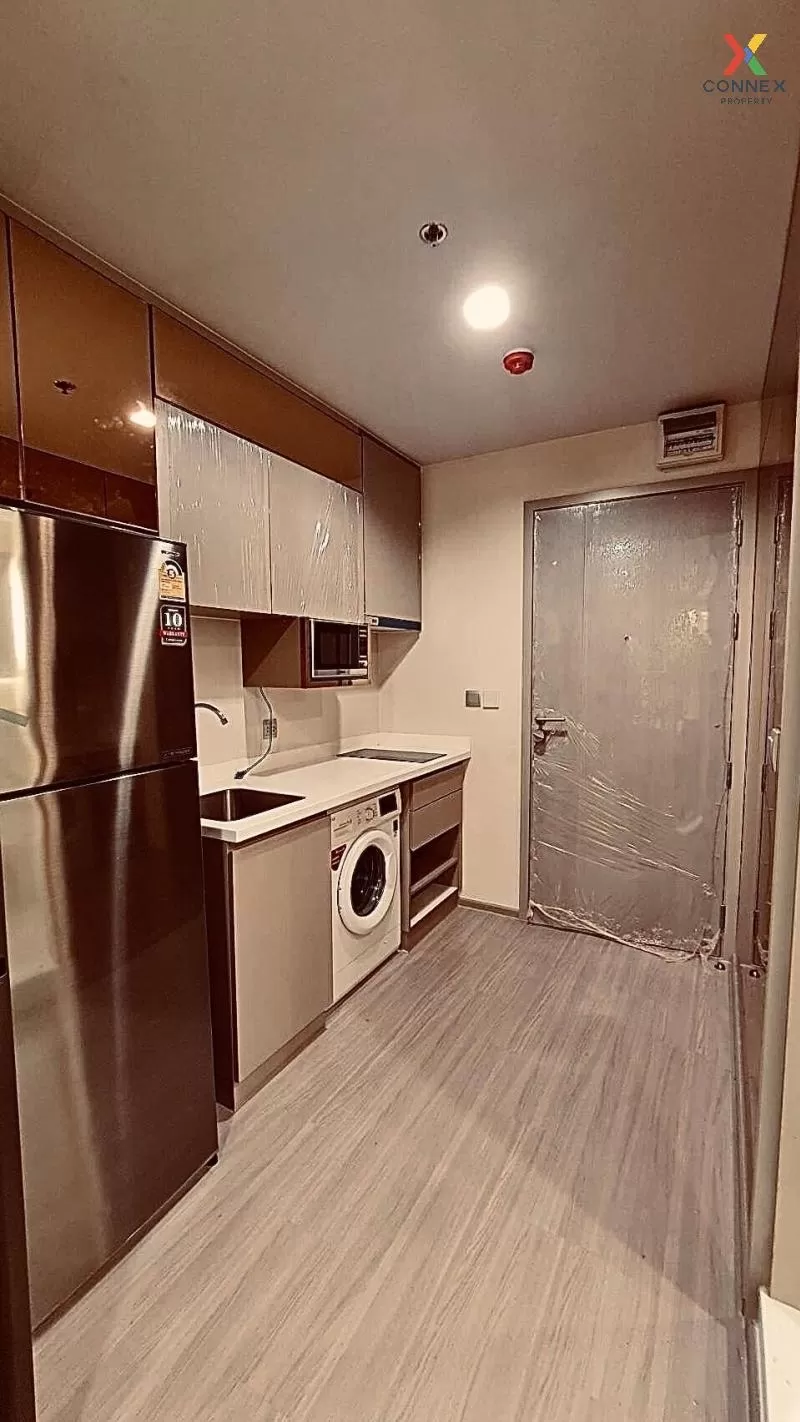 FOR RENT condo , Life Ladprao , nice view , high floor , BTS-Ha Y 2