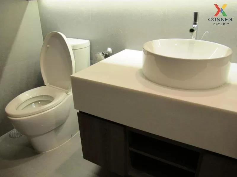 เช่าคอนโด  ทราเพโซ สุขุมวิท 16 MRT-ศูนย์การประชุมแห่งชาติสิริกิติ