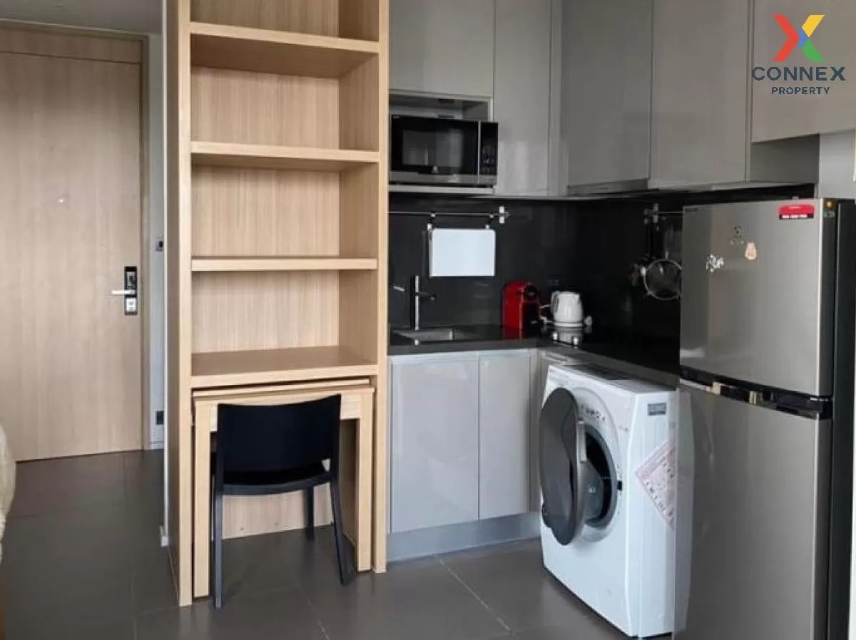 FOR RENT condo , M Ladprao , nice view , high floor , corner unit 2