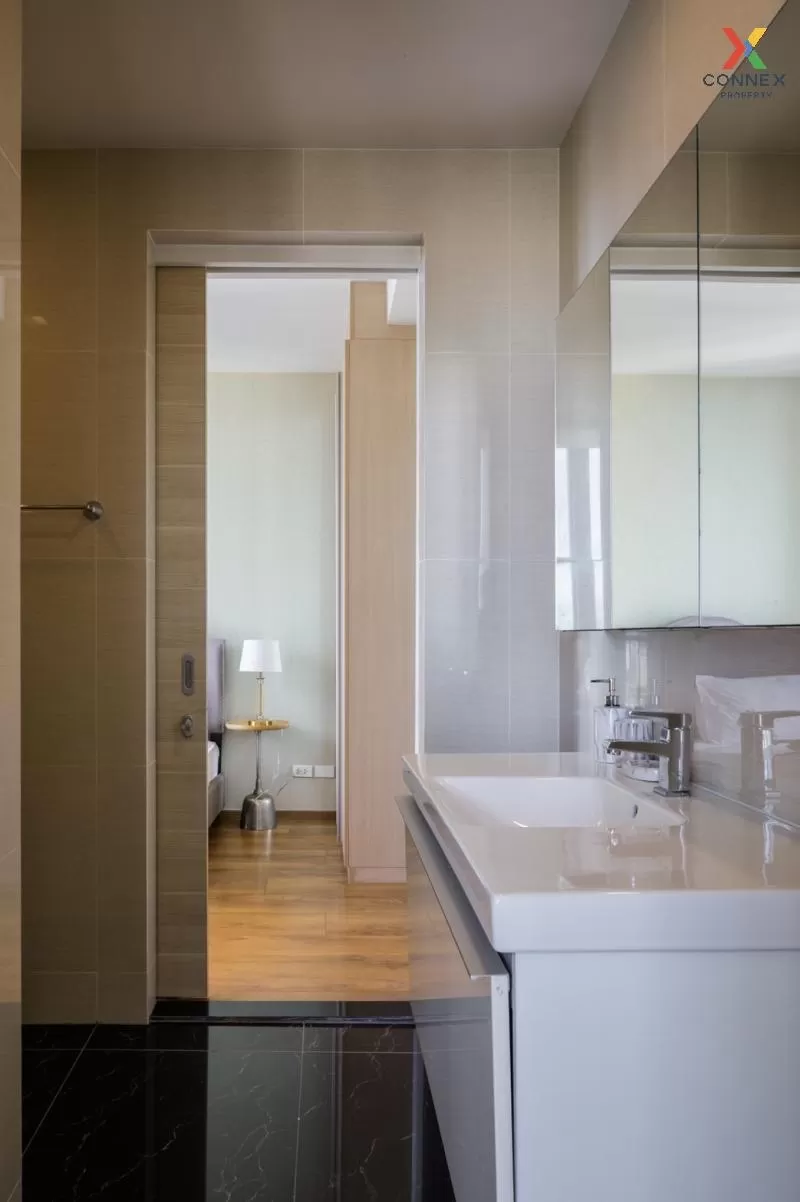 FOR RENT condo , Park Origin Phrom Phong , nice view , high floor