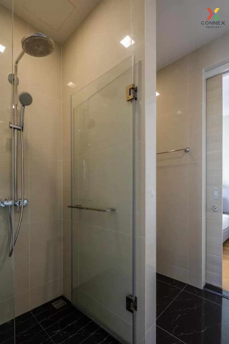 FOR RENT condo , Park Origin Phrom Phong , nice view , high floor