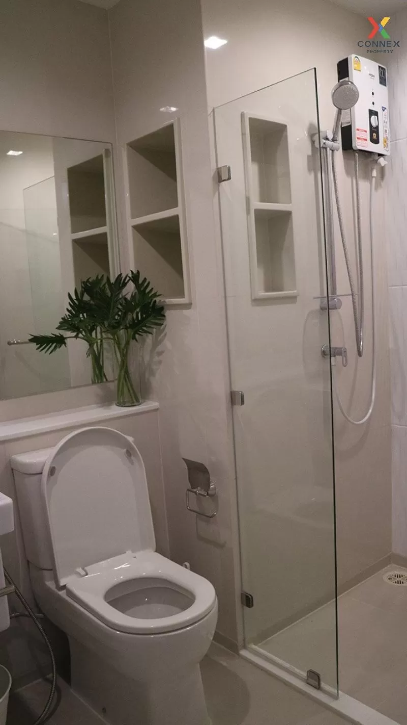 FOR RENT condo , Life Ladprao , nice view , high floor , BTS-Ha Y