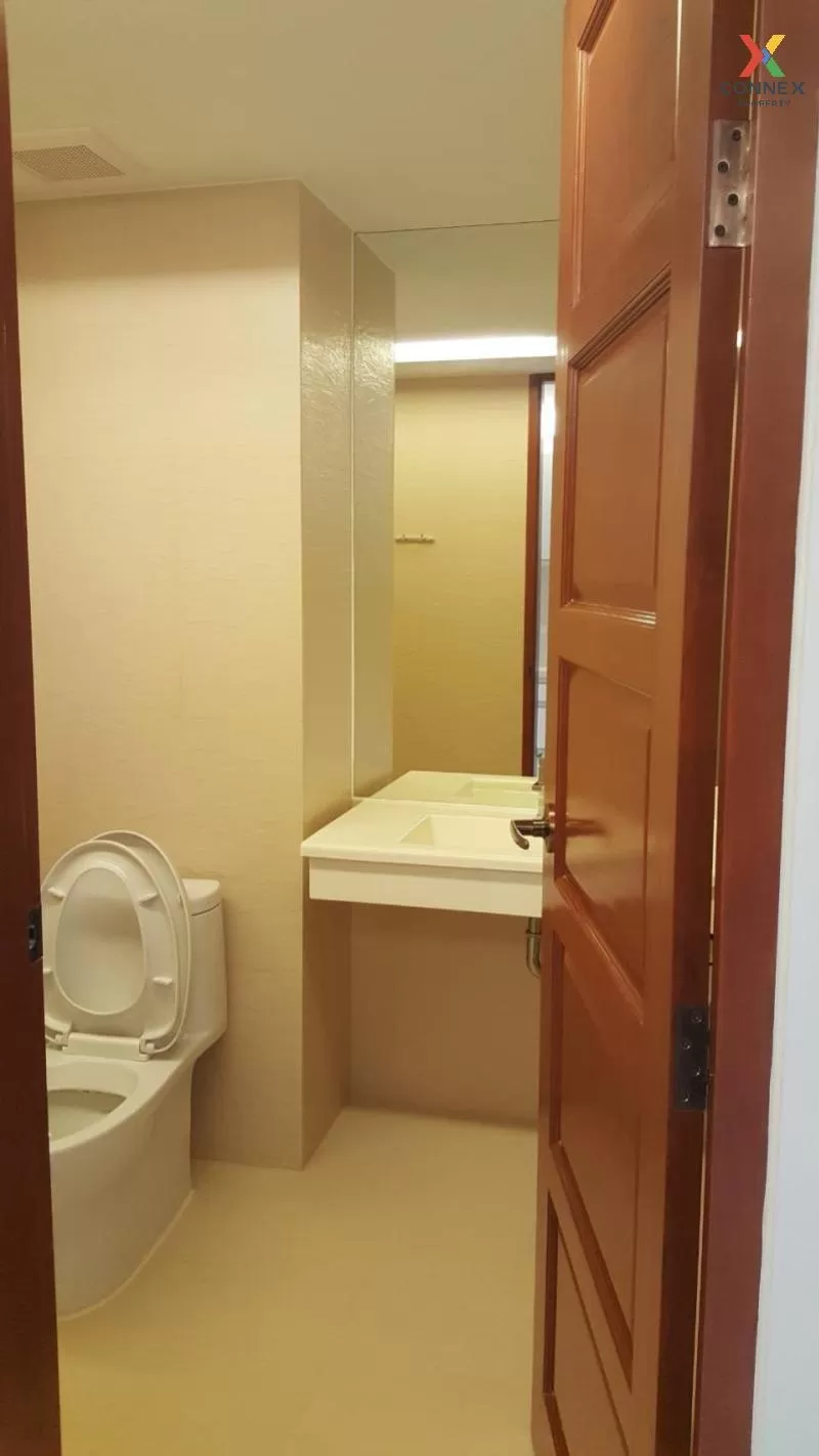 FOR RENT condo , Emerald Residence Ratchada , MRT-Huai Khwang , D