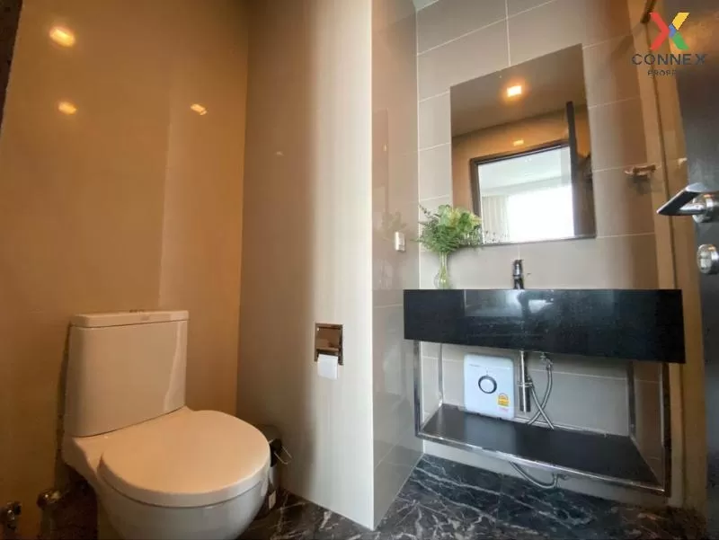 FOR SALE condo , EDGE Sukhumvit 23 , BTS-Asok , Khlong Toei Nuea 