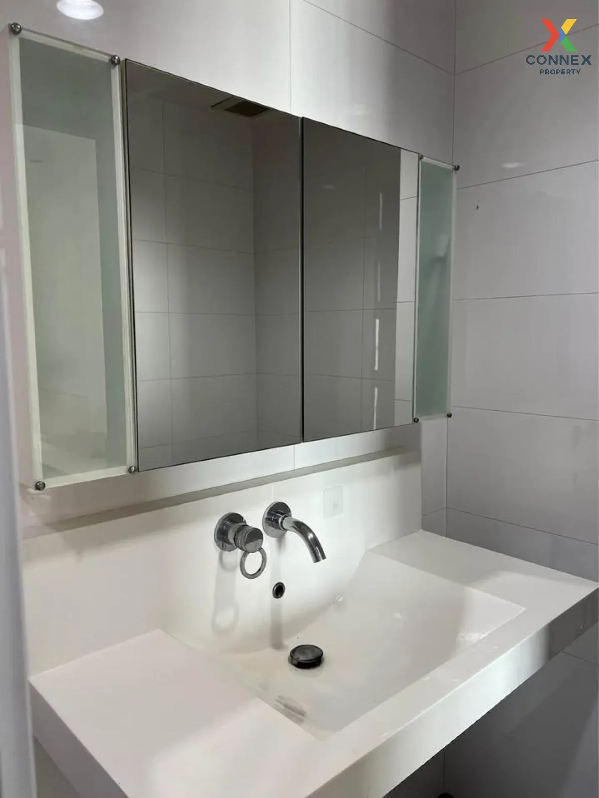 เช่าคอนโด  ริทึ่ม รัชดา วิวสวย ชั้นสูง วิวแม่น้ำ MRT-รัชดาภิเษก ส