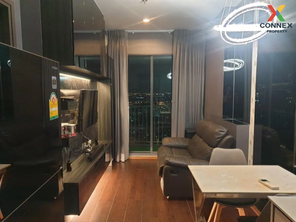 FOR RENT condo , C Ekkamai , nice view , high floor , BTS-Ekkamai 1