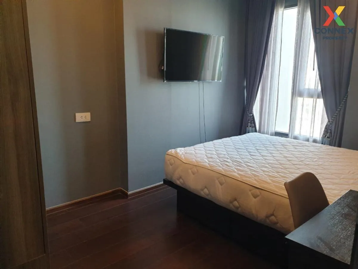 FOR RENT condo , C Ekkamai , nice view , high floor , BTS-Ekkamai