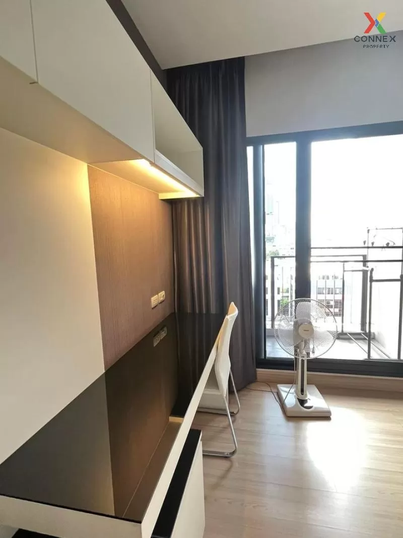 FOR RENT condo , Urbano Absolute Sathorn - Taksin , nice view , B 3