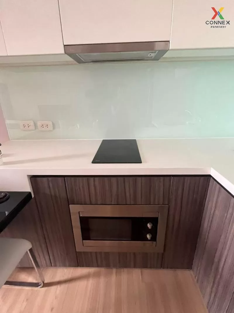 FOR RENT condo , Urbano Absolute Sathorn - Taksin , nice view , B 4