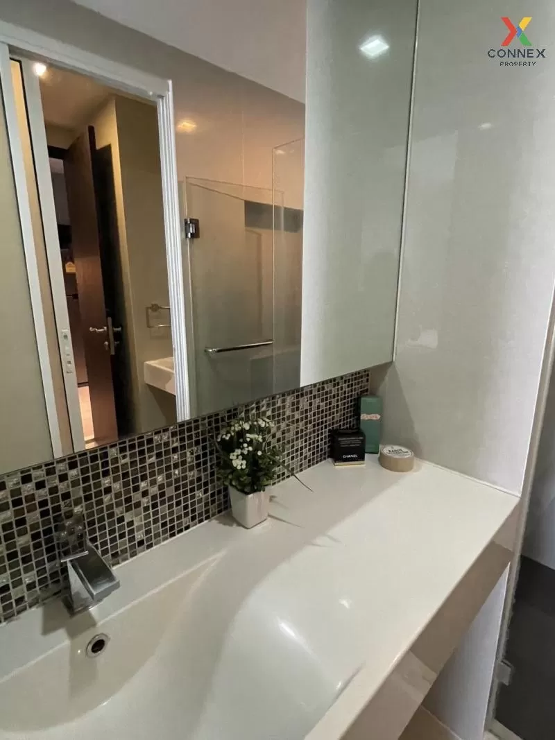 FOR RENT condo , RHYTHM Sukhumvit 44/1 , high floor , BTS-Phra Kh