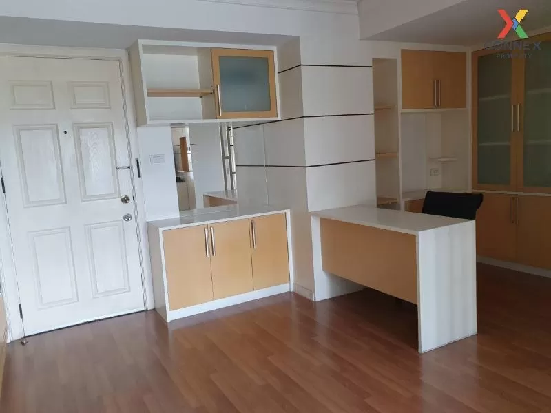 FOR RENT condo , Lumpini Place Narathiwas - Chaopraya , Chong Non 2