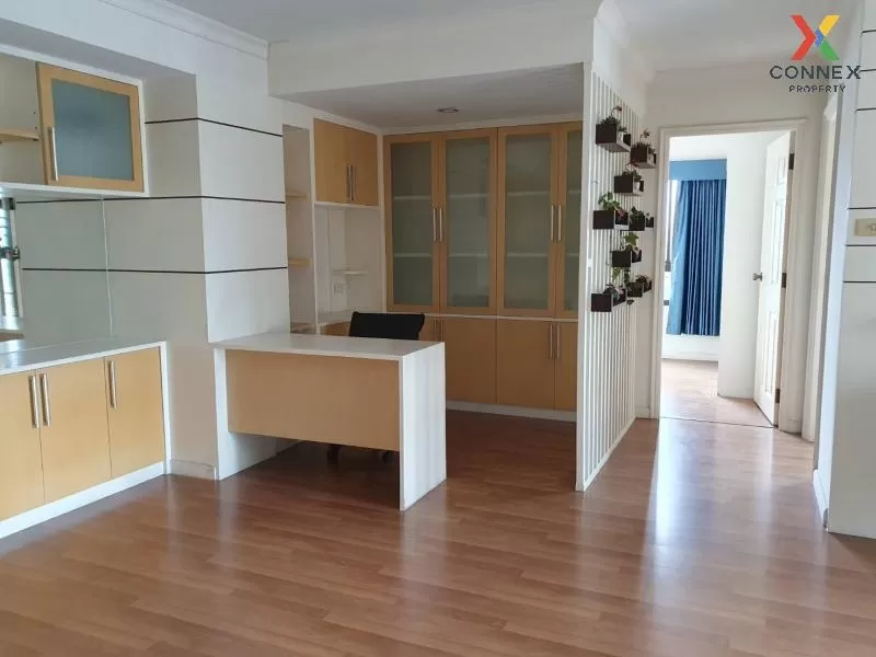 FOR RENT condo , Lumpini Place Narathiwas - Chaopraya , Chong Non 4